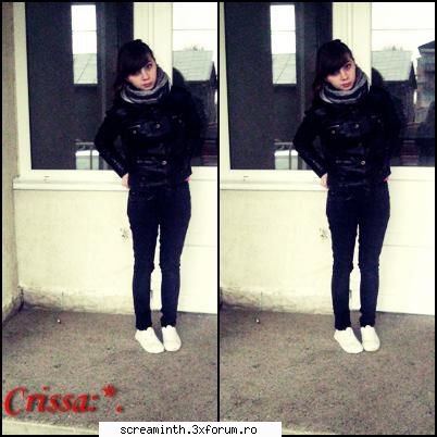 poze? :uimit: 
suntem deja �n 2012 :rotfl:  :rotfl: pace! :]